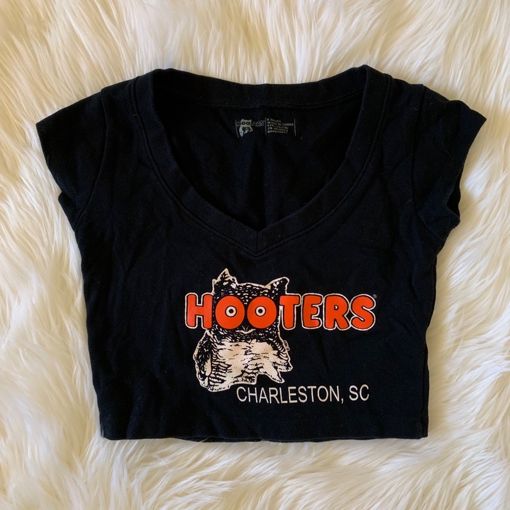 Hooters uniform crop top